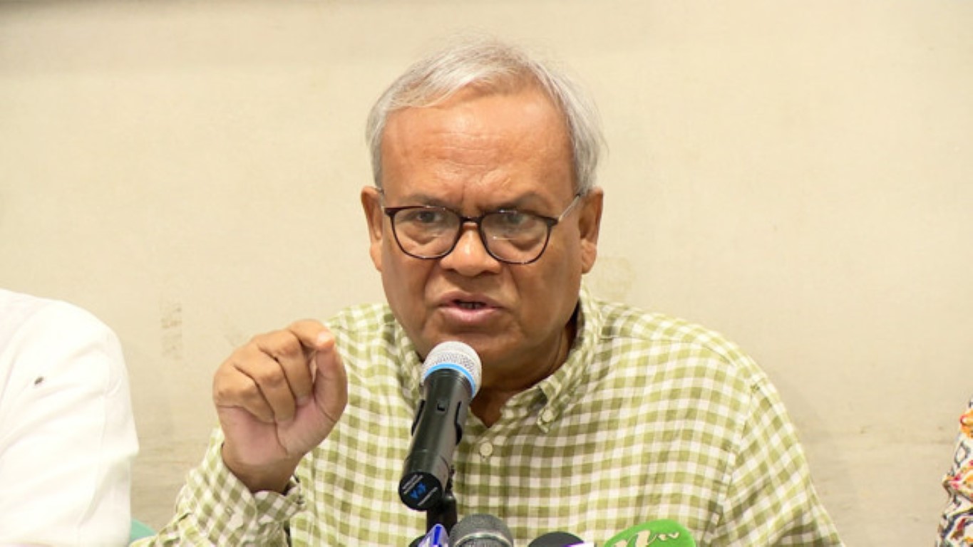 রাষ্ট্রপতির ছবি সরানো নিয়ে প্রতিক্রিয়া রিজভীর